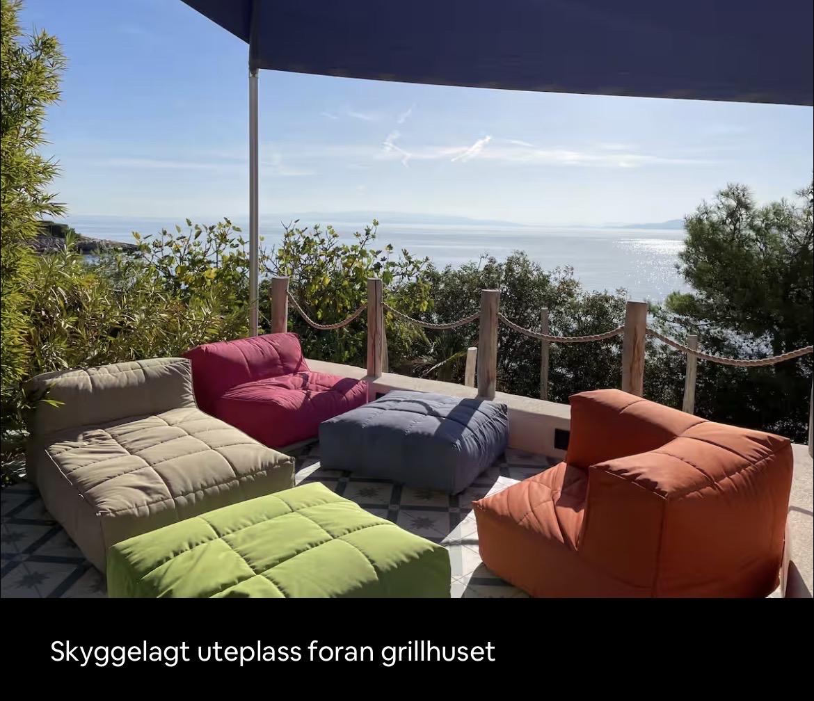 Sofagruppe ute